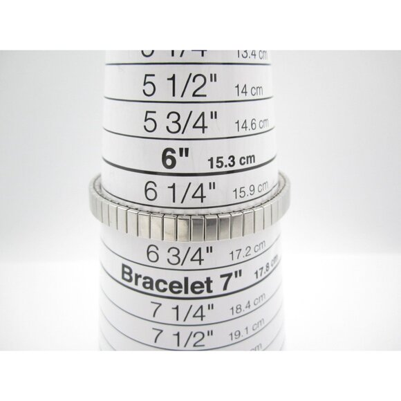 Vtg Women Timex 17 Jewels  Hand Wind Analog 19mm Round Watch (H990) - Picture 4 of 10